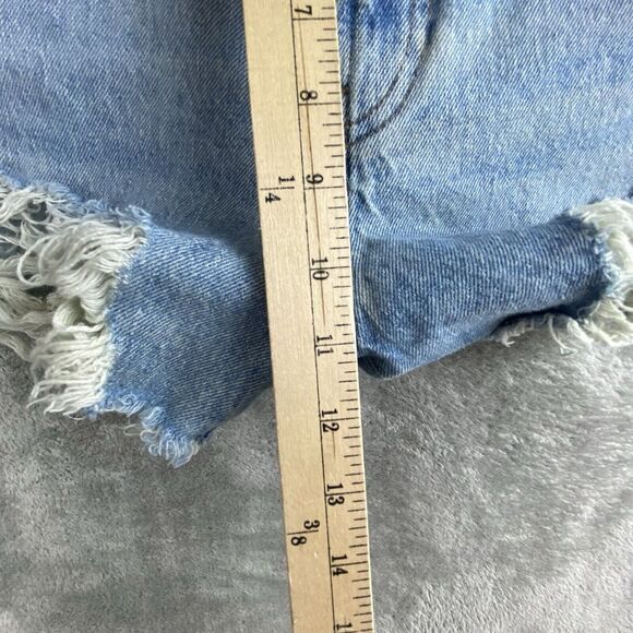 Zara Jeans Shorts Womens 4 Blue Denim Light Wash Distressed Cut‎ Off Festival - Picture 4 of 14
